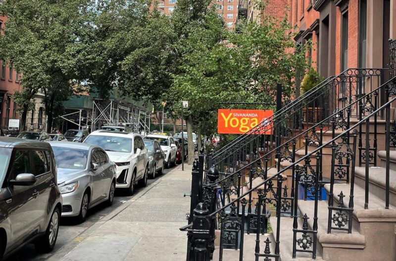 200 Hours Yoga Teacher Training Course in New York with Sivananda Yoga Vedanta Center, NYC Yoga